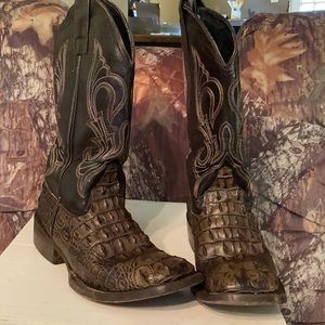 These are hand made alligator boots.